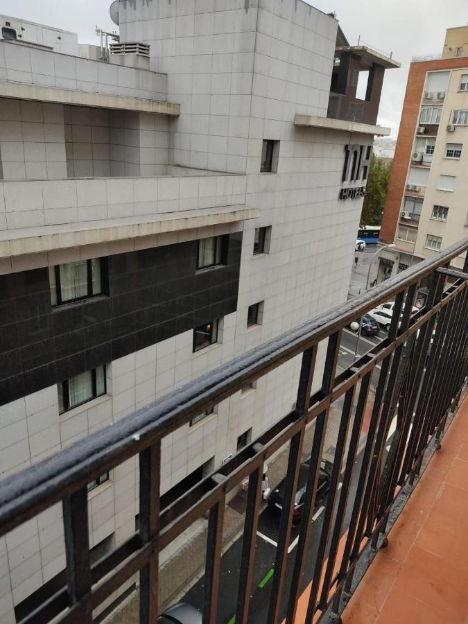 Habitaciones Luminosas Y Acogedoras Madrid Kültér fotó